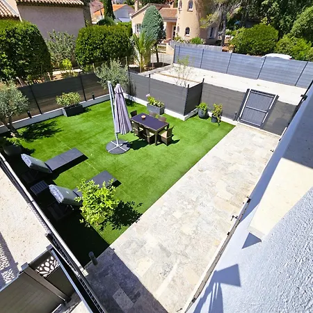 Etoile Du Berger 3 Et 4 Jardin Individuel Et Piscine Chauffee En Saison - La Et Les Plages 450 M * Saint Aygulf