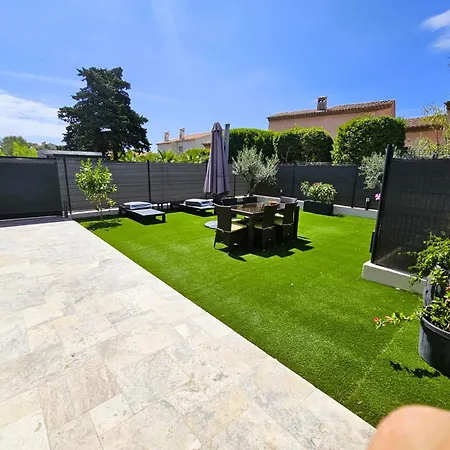 Apartment Etoile Du Berger Saint Aygulf: Seaside With Private Gardens And Heated Pool *