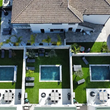 Etoile Du Berger 3 Et 4 Jardin Individuel Et Piscine Chauffee En Saison - La Et Les Plages 450 M Apartament Saint Aygulf
