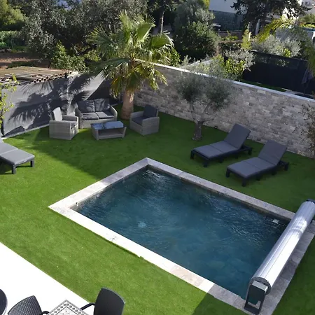 Etoile Du Berger Saint Aygulf: Seaside With Private Gardens And Heated Pool Saint Aygulf