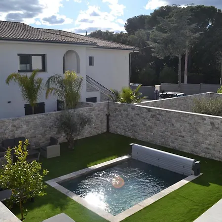 Etoile Du Berger Saint Aygulf: Seaside With Private Gardens And Heated Pool Saint Aygulf