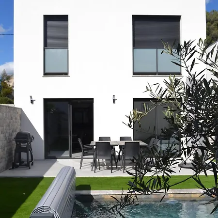 Etoile Du Berger 3 Et 4 Jardin Individuel Et Piscine Chauffee En Saison - La Et Les Plages 450 M Saint Aygulf