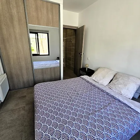 Etoile Du Berger Saint Aygulf: Seaside With Private Gardens And Heated Pool Apartment *