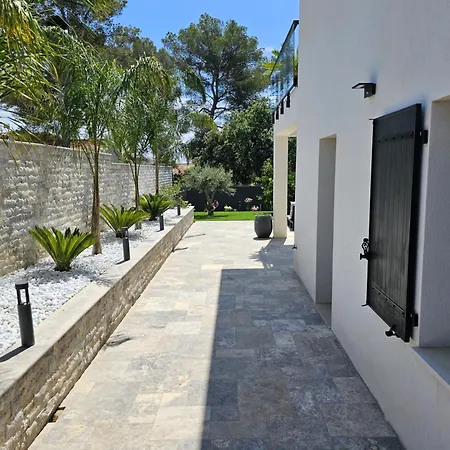 Apartment Etoile Du Berger Saint Aygulf: Seaside With Private Gardens And Heated Pool