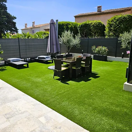 Apartment Etoile Du Berger Saint Aygulf: Seaside With Private Gardens And Heated Pool *